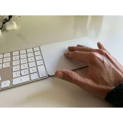 Поднимаемся на новый уровень продуктивности: Apple Magic Trackpad и будущее рабочих пространств