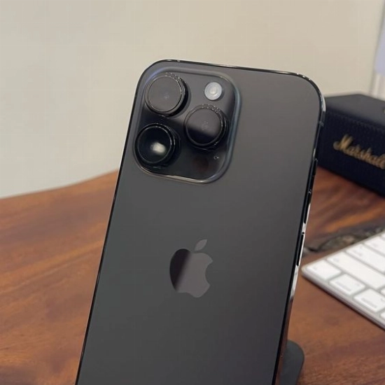 iPhone 14 Pro Max: Погружение в Вершину Технологического Совершенства