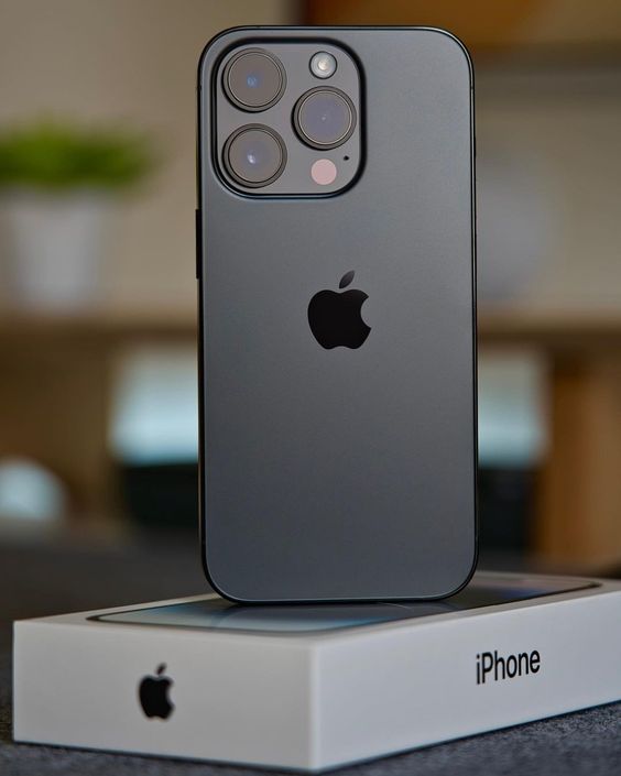iPhone 14 Pro Max