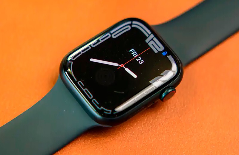 Apple Watch Series 8